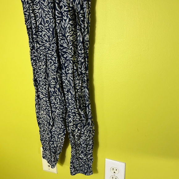 Vintage Style Beach Floral Hollister Jumpsuit - Picture 3 of 7